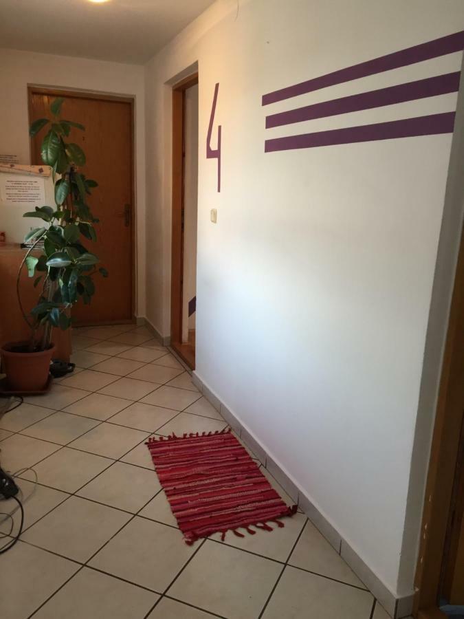 Hostel Lega House Osijek Exteriör bild