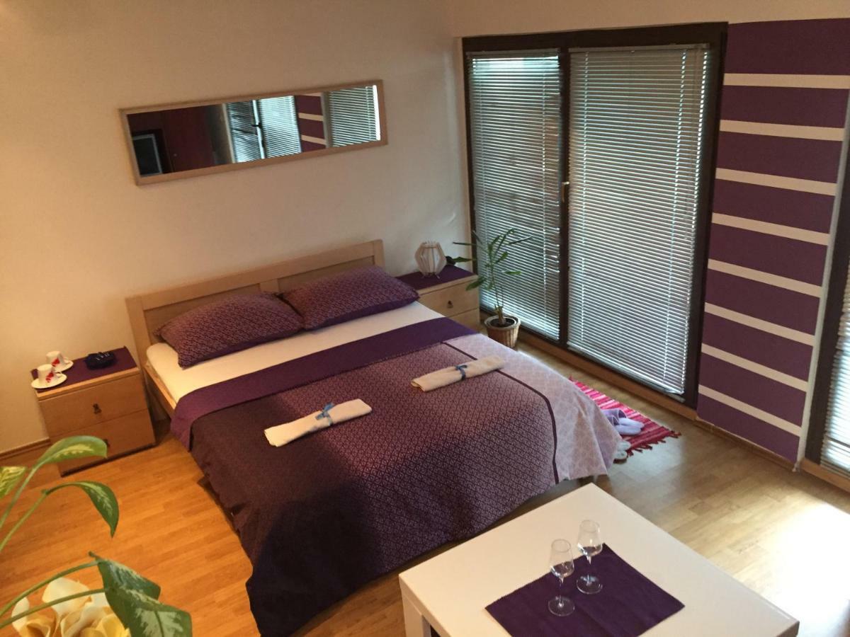 Hostel Lega House Osijek Exteriör bild