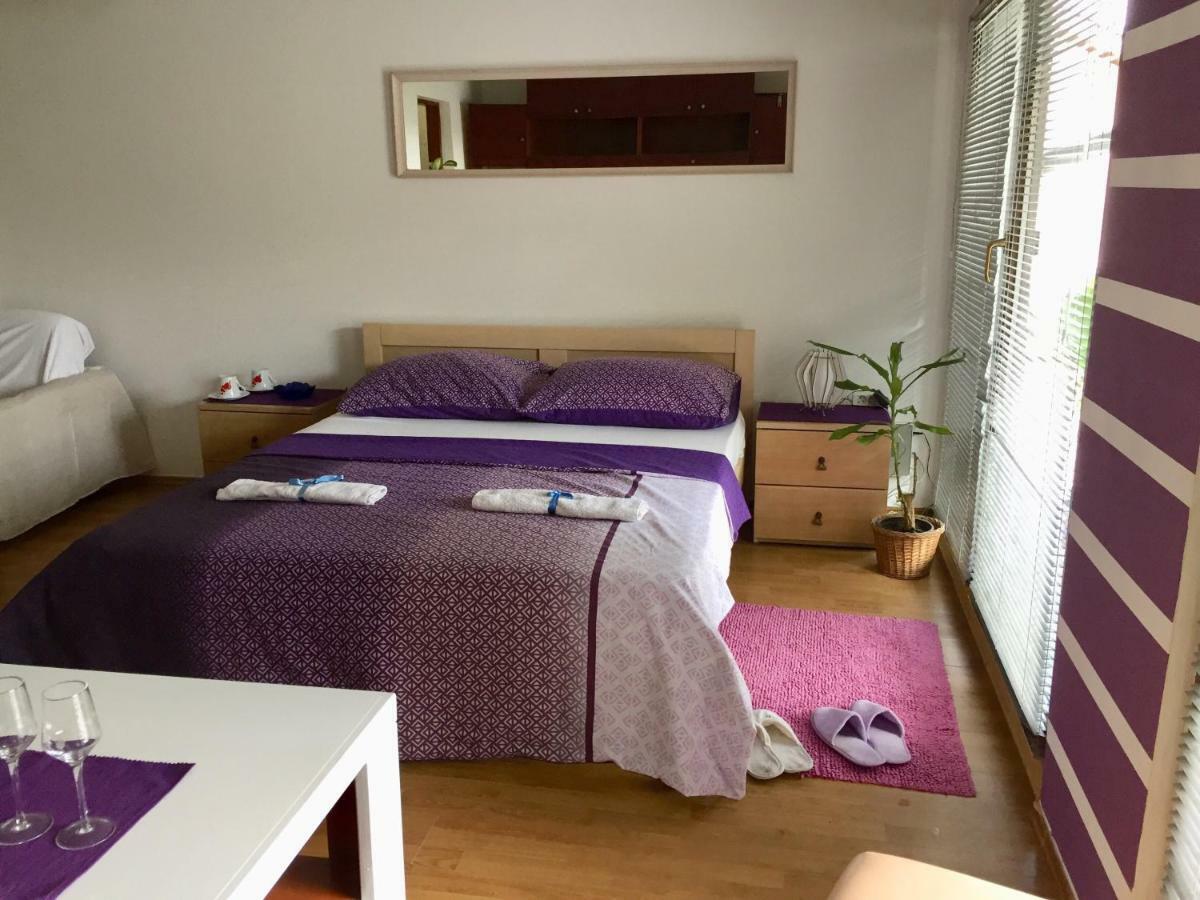 Hostel Lega House Osijek Exteriör bild